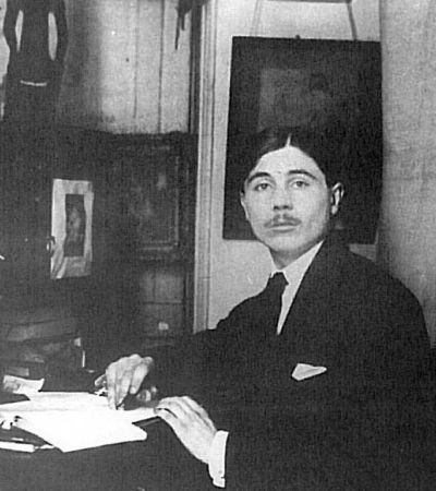 PARIGI, 1914Paul Guillaume nel suo studio al numero 6 di rue de Mironesnil